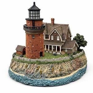 Harbour Lights Gay Head Lighthouse MA #219 1998 Coastal Nautical Decor